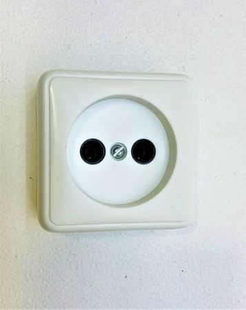 1087
