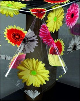 Клеенка MIRAGE прозрачная с печатью 1,37м*0,10мм*25 H190a