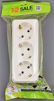 Розетка накладная 3-местная ОУ 16А бел. с заземлением АБС-пластик 1-2 Sale